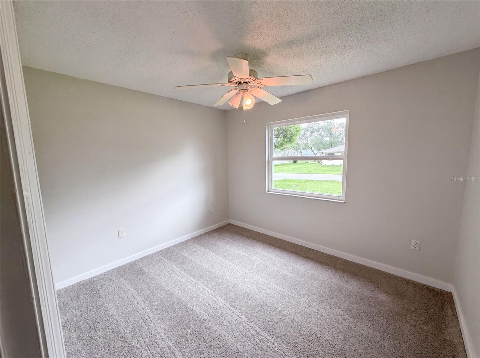Single Family Residence at 466 LELAND DR, DELTONA, photo 12 of 20