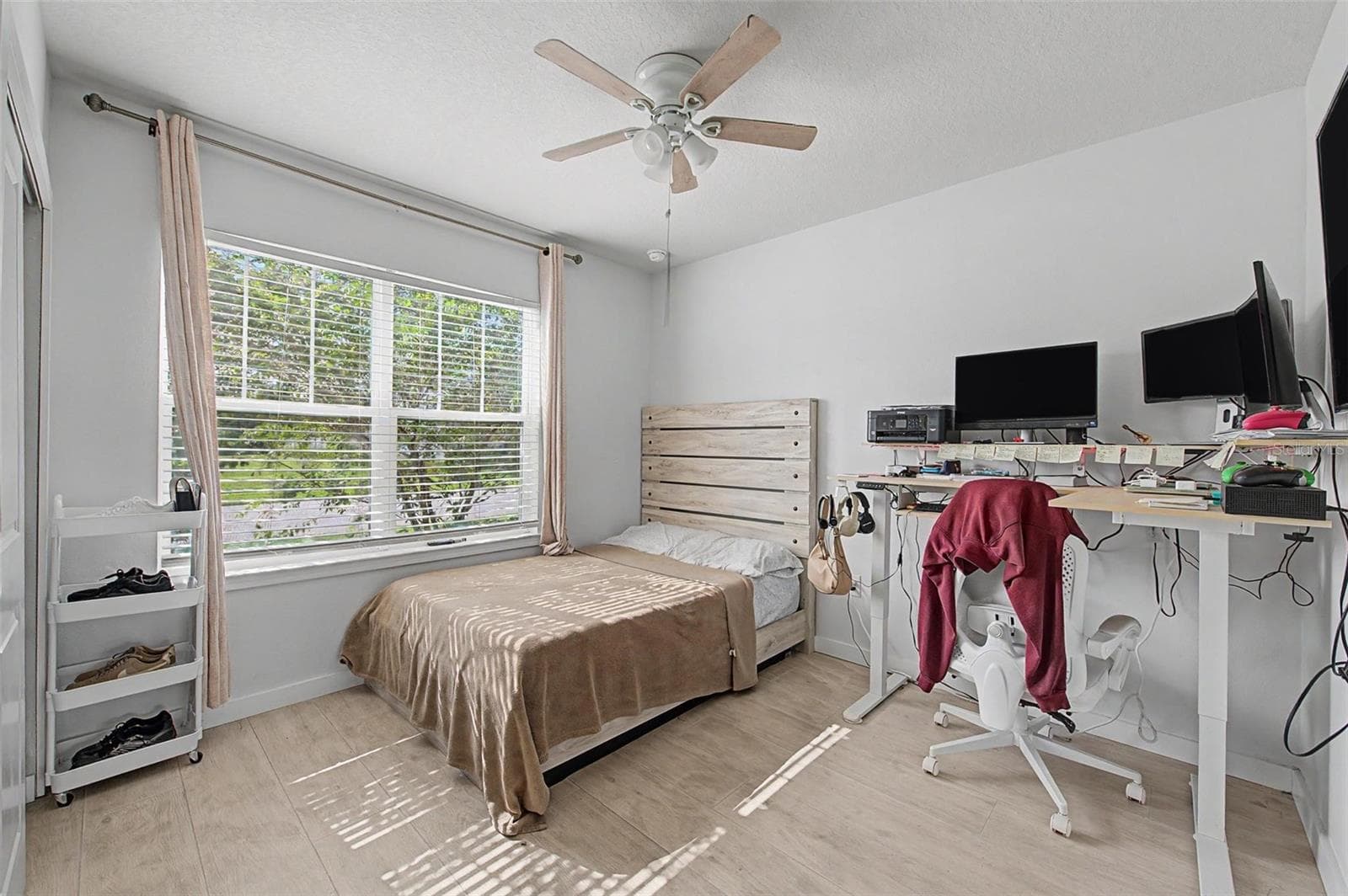 Single Family Residence at 30154 MARQUETTE AVE, WESLEY CHAPEL, photo 18 of 31