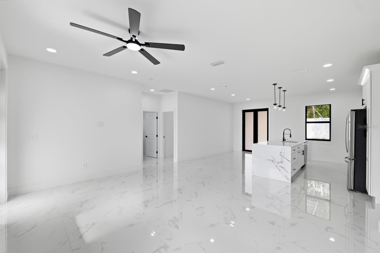 Single Family Residence at 27426 AZEN LOOP, BROOKSVILLE, photo 5 of 25
