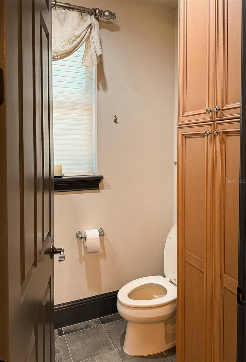 Single Family Residence at 1480 HEMPEL AVE, WINDERMERE, photo 27 of 43