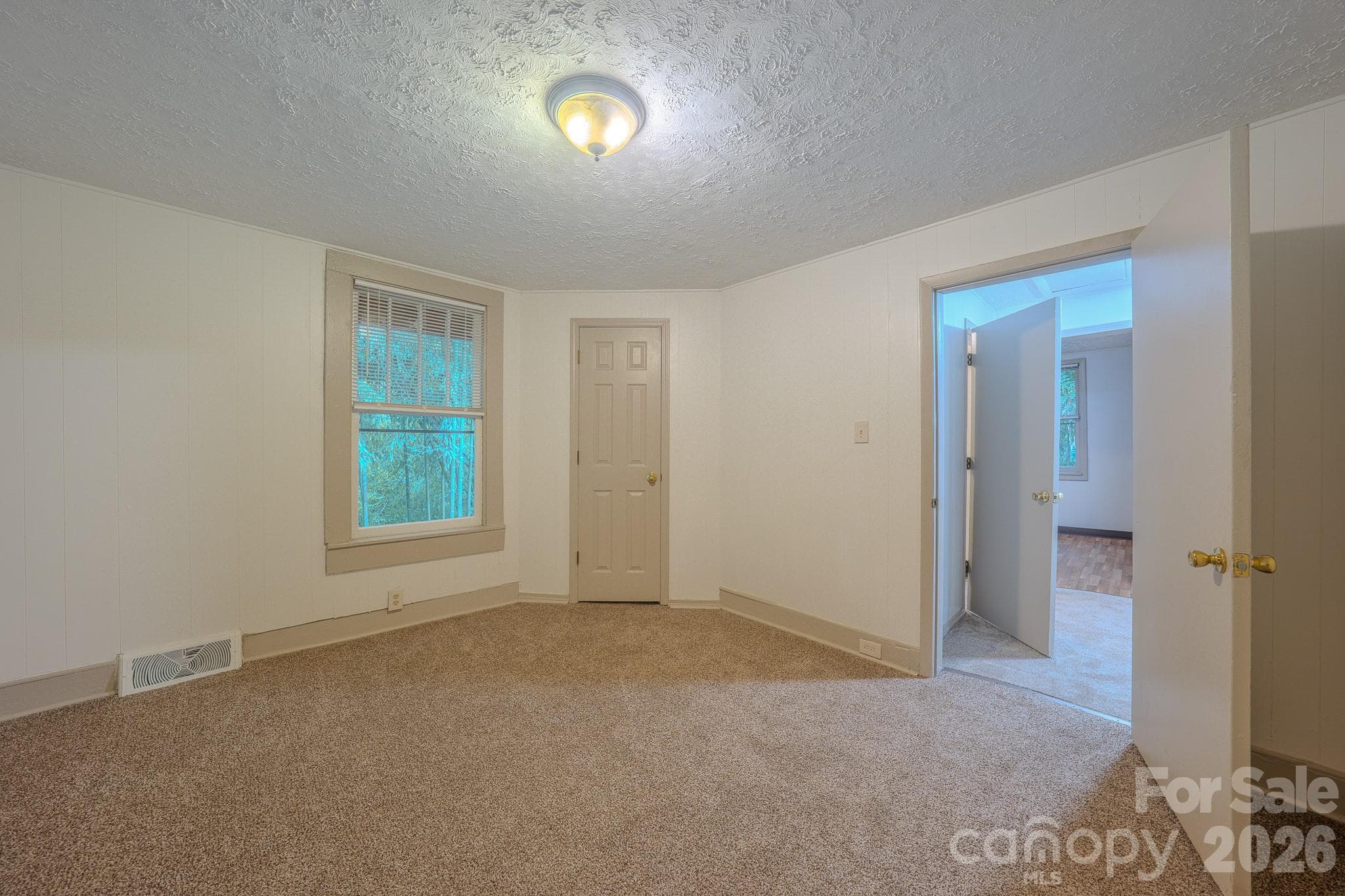 Single Family Residence at 298 State Street, Asheville, photo 24 of 33
