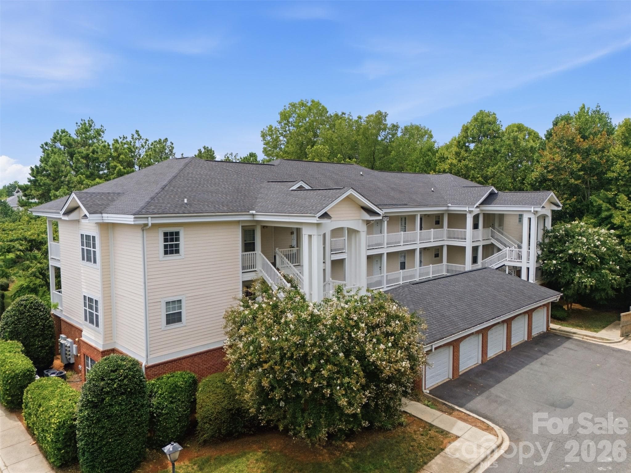 Condominium at 8751 Coralbell Lane, Charlotte, photo 2 of 25