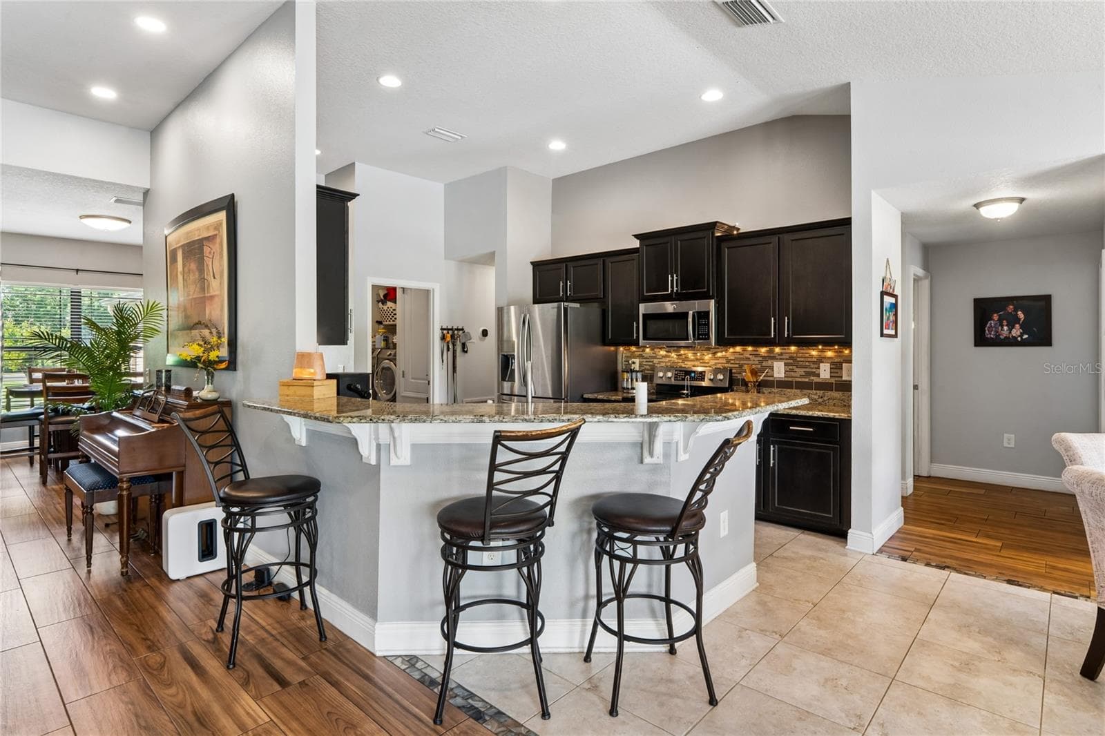 Single Family Residence at 27725 CENTURY OAKS CT, DADE CITY, photo 14 of 82