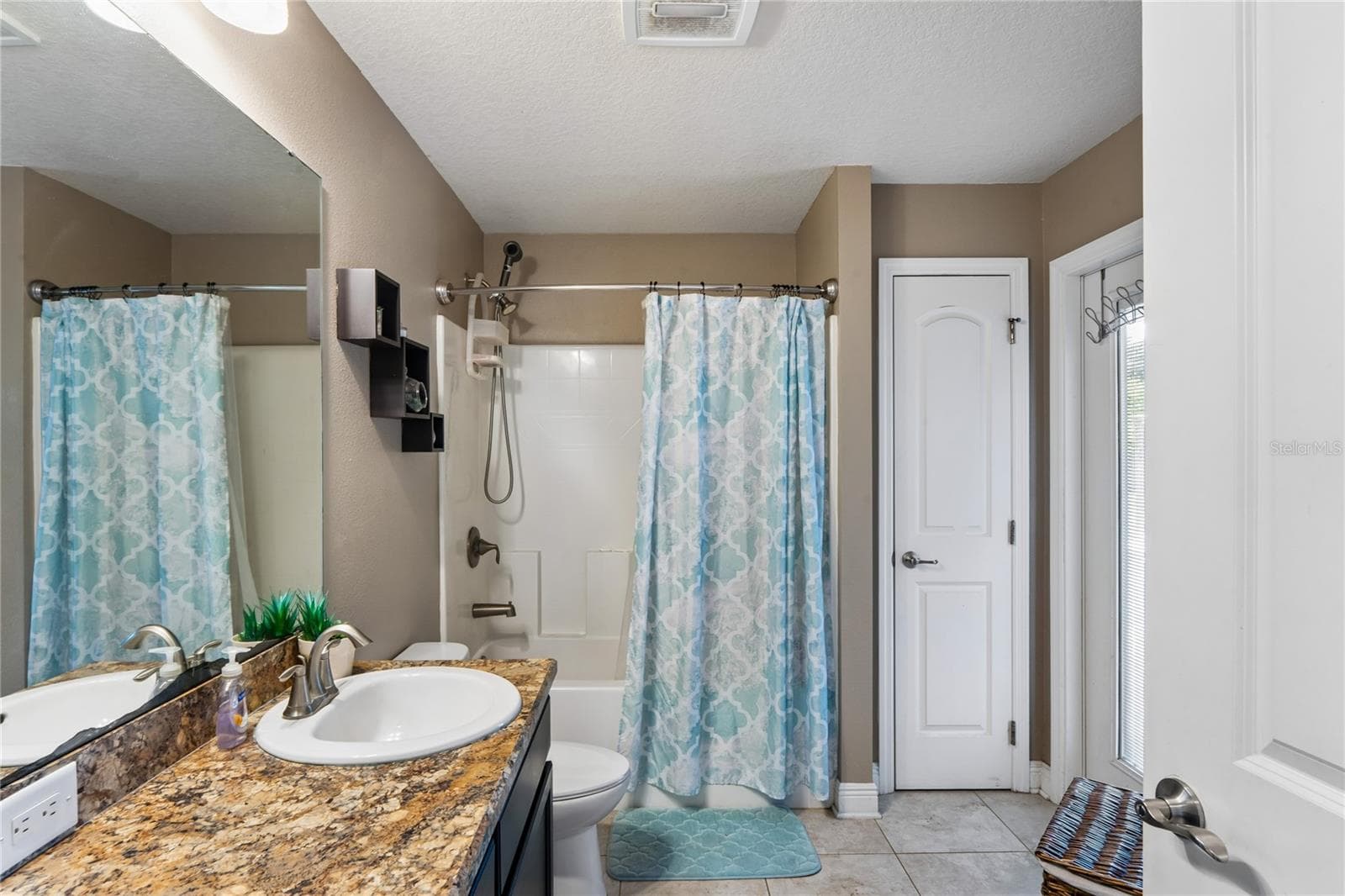 Single Family Residence at 27725 CENTURY OAKS CT, DADE CITY, photo 39 of 82