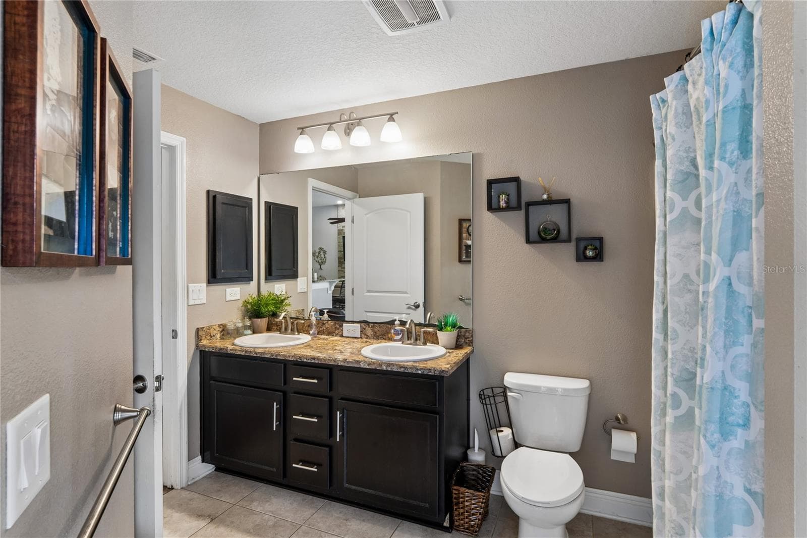 Single Family Residence at 27725 CENTURY OAKS CT, DADE CITY, photo 40 of 82