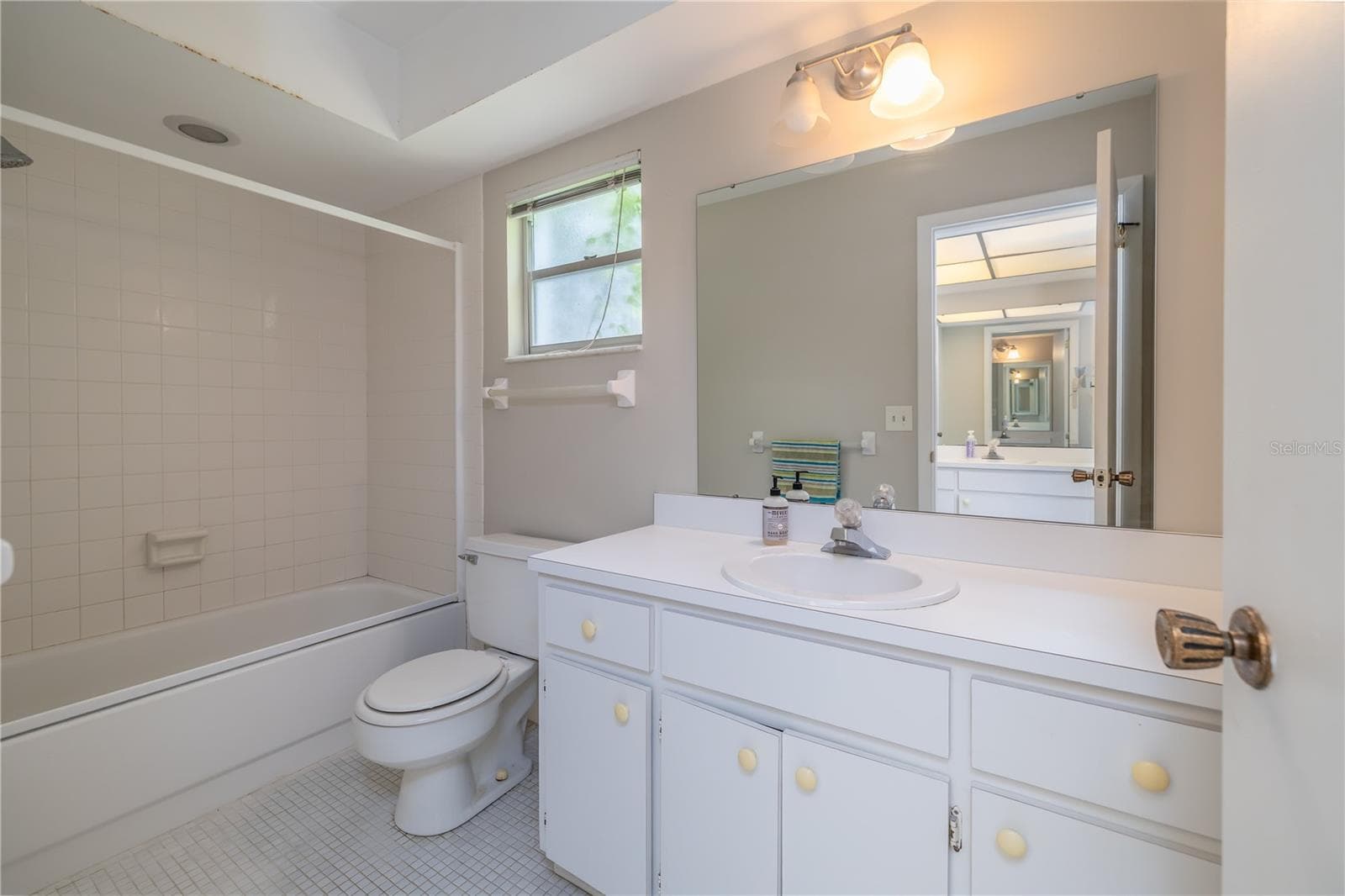 Single Family Residence at 28 FLEMING CT, PALM COAST, photo 36 of 48