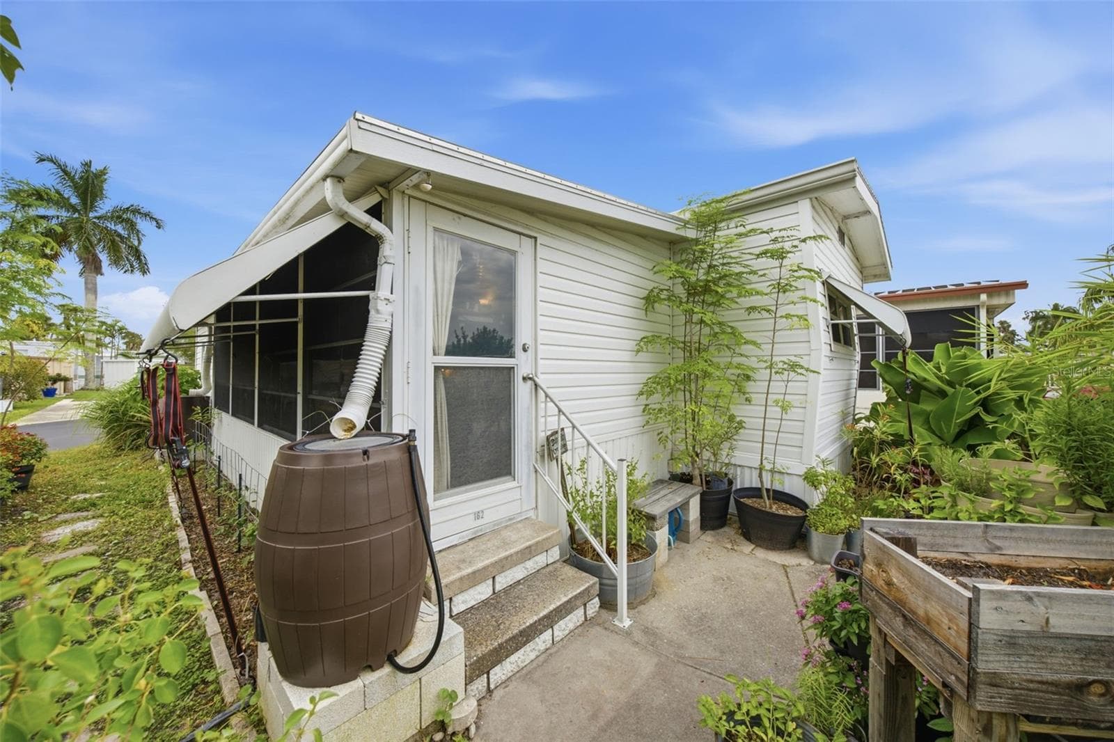 Manufactured Home at 2215 73RD ST E #162, PALMETTO, photo 8 of 32