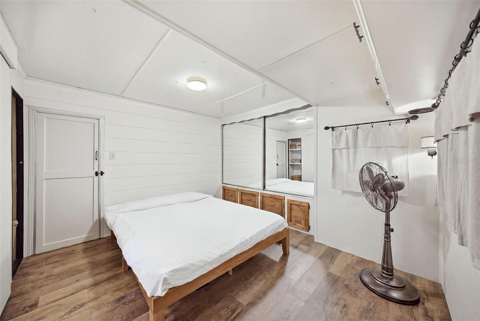Manufactured Home at 2215 73RD ST E #162, PALMETTO, photo 16 of 32