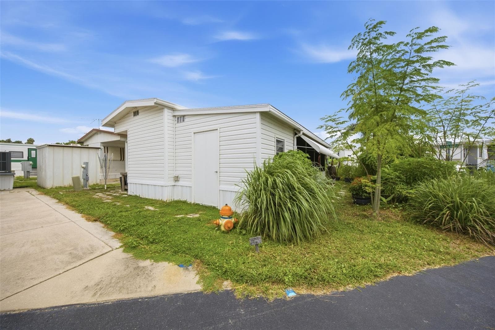 Manufactured Home at 2215 73RD ST E #162, PALMETTO, photo 18 of 32