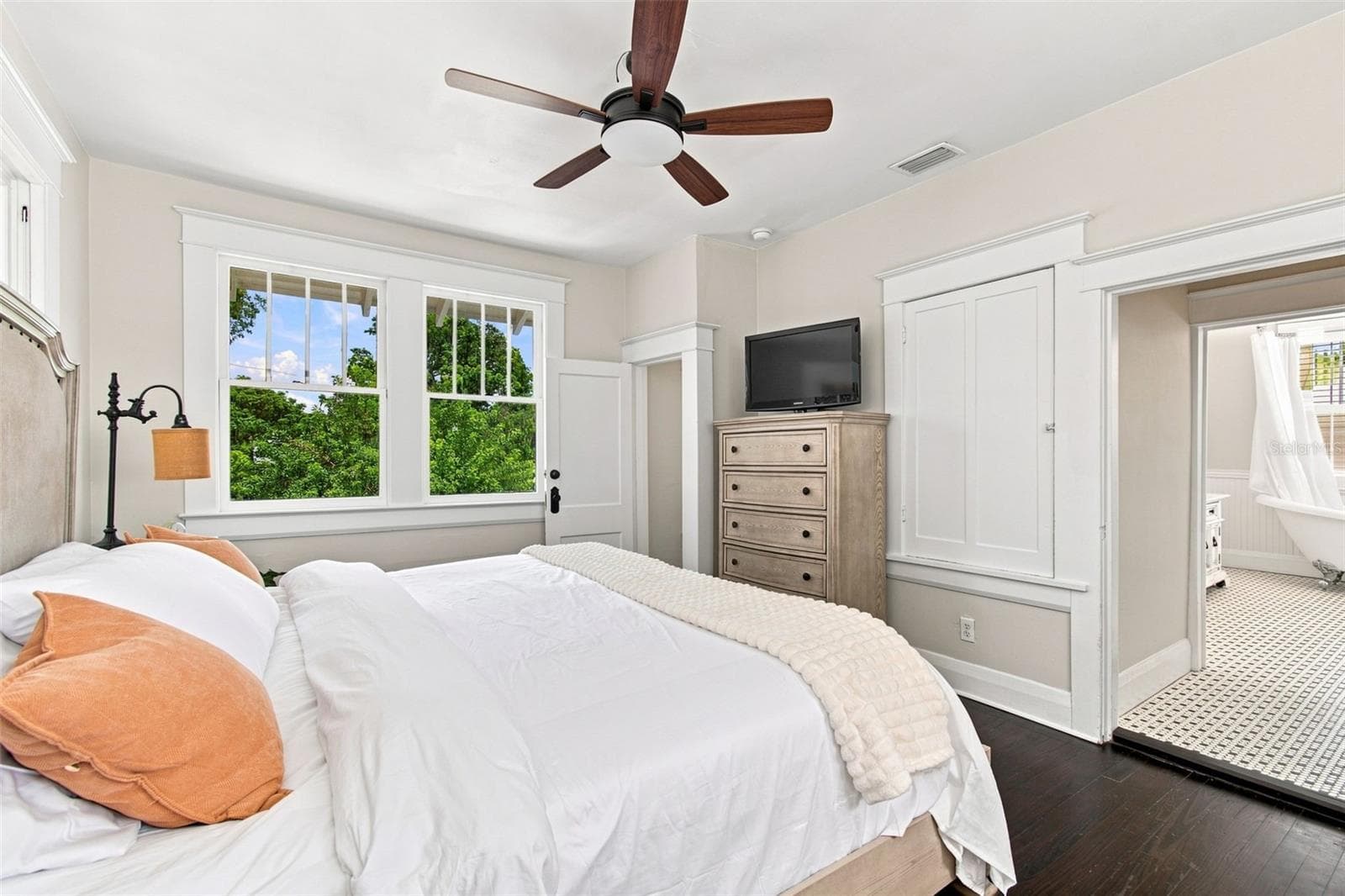 Single Family Residence at 2911 N CENTRAL AVE, TAMPA, photo 28 of 52