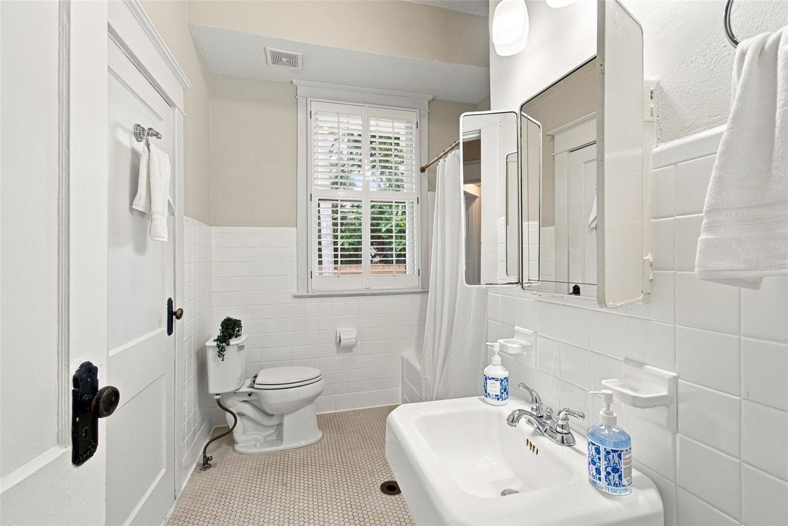 Single Family Residence at 2911 N CENTRAL AVE, TAMPA, photo 34 of 52