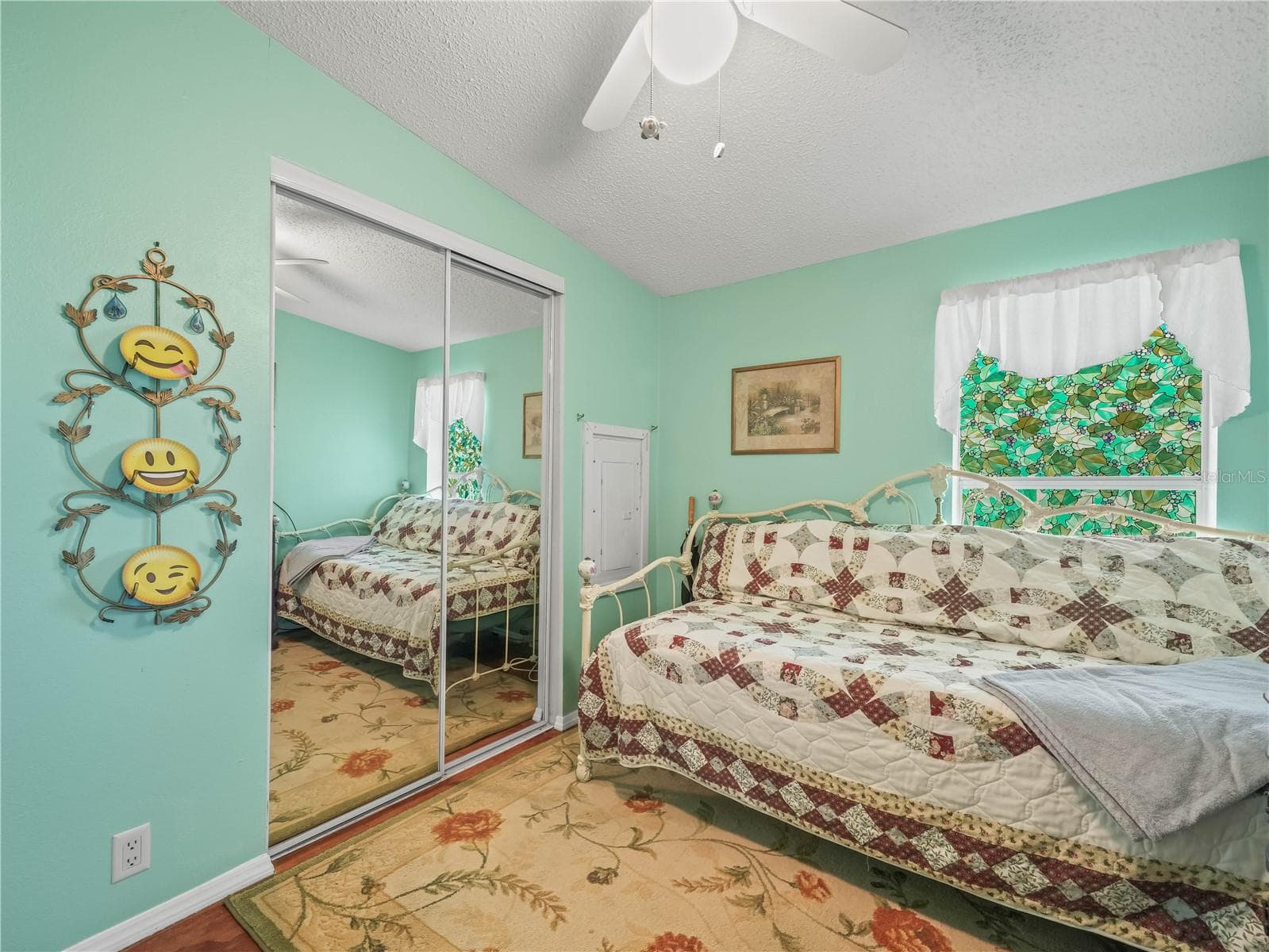 Manufactured Home at 15 PINK LADY LN, LAKE WALES, photo 19 of 44