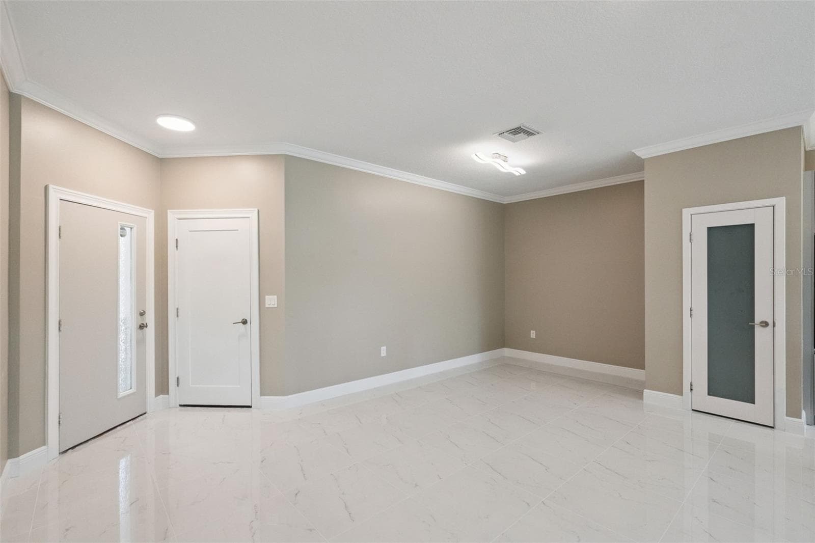 Townhouse at 1993 GREENBRIAR TER, DAVENPORT, photo 11 of 66