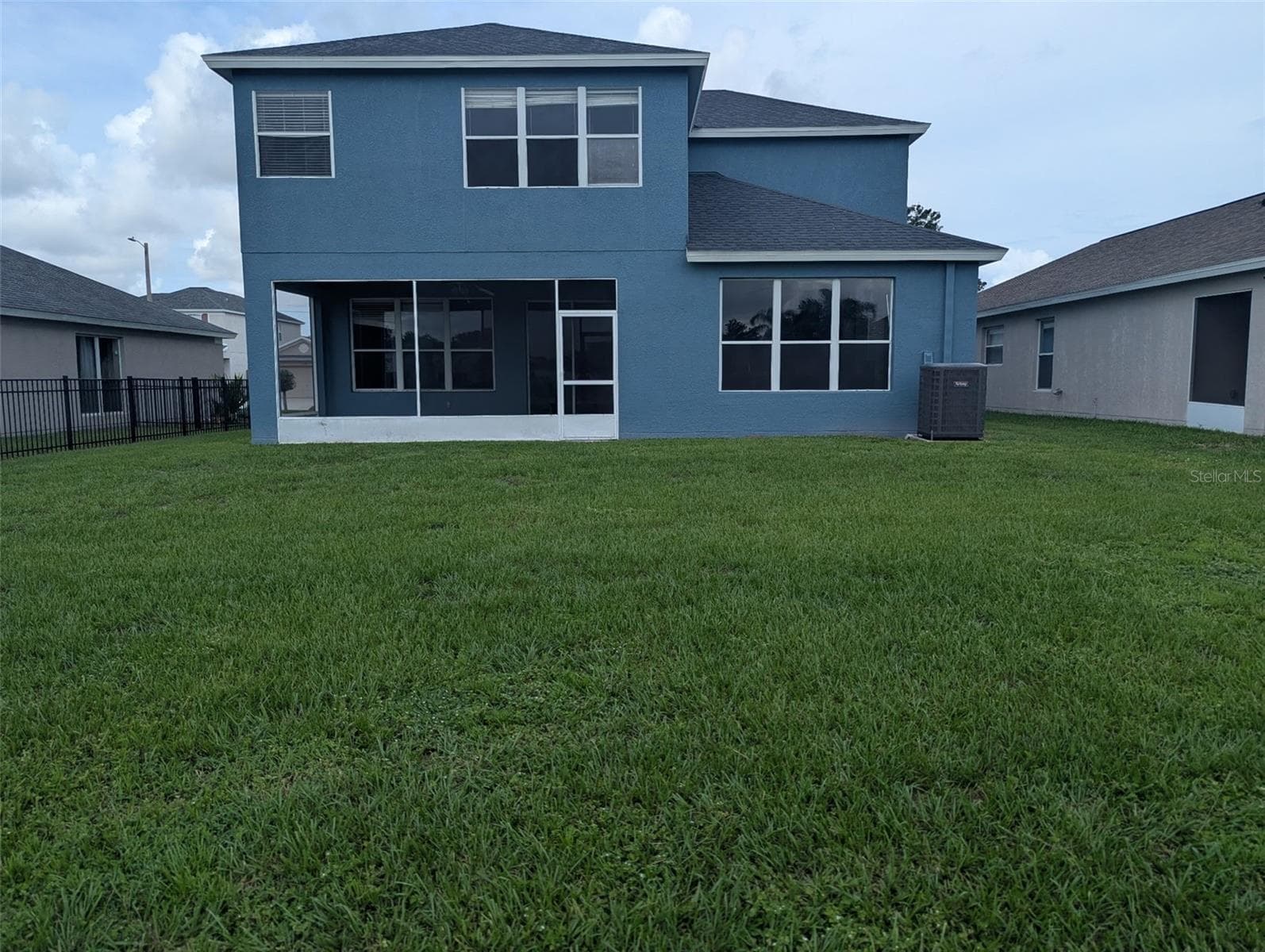 Single Family Residence at 13308 AMBER SKY PL, RIVERVIEW, photo 2 of 3