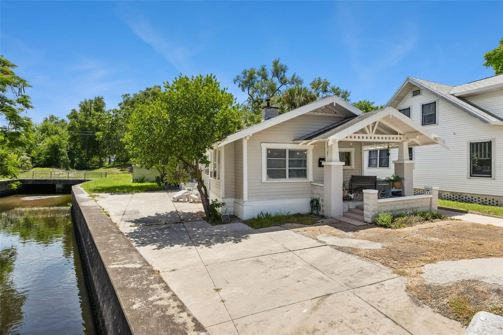 Single Family Residence at 558 10TH AVE S, ST PETERSBURG, photo 3 of 21