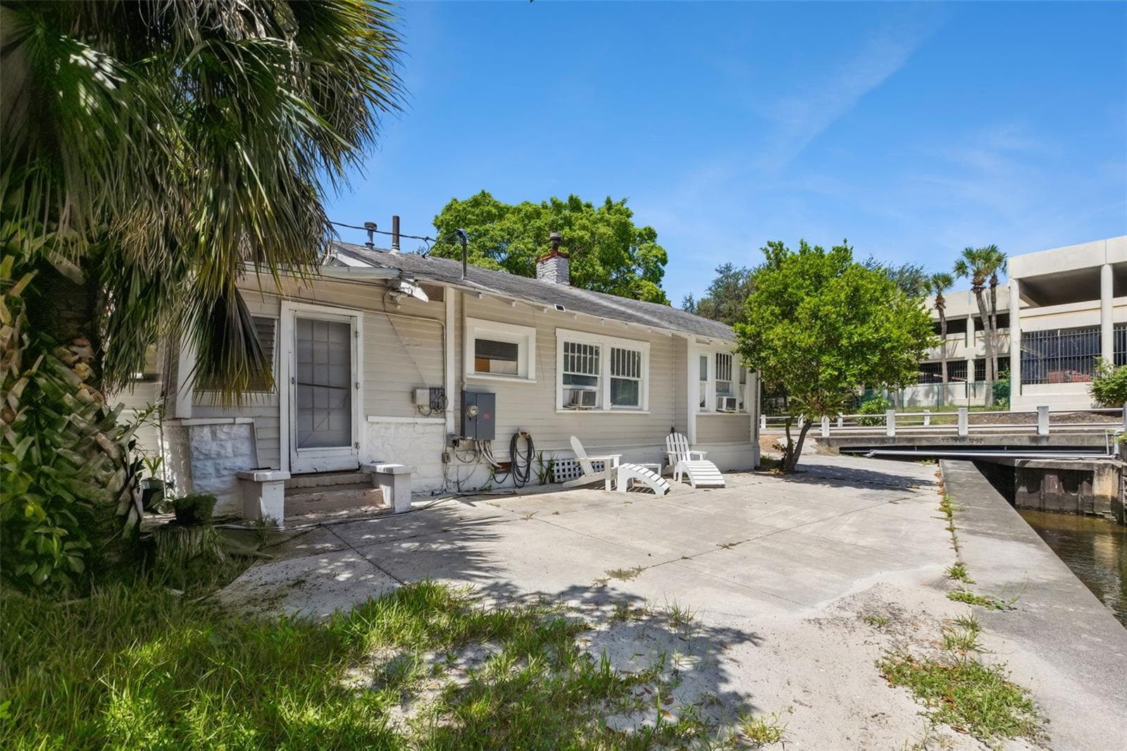 Single Family Residence at 558 10TH AVE S, ST PETERSBURG, photo 18 of 21