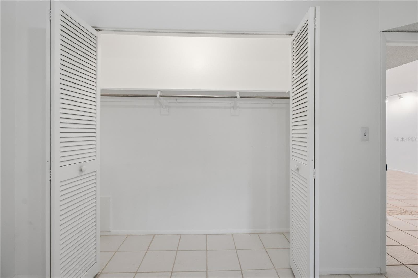 Guest closet - 2448 CLUBHOUSE DR #202, SARASOTA