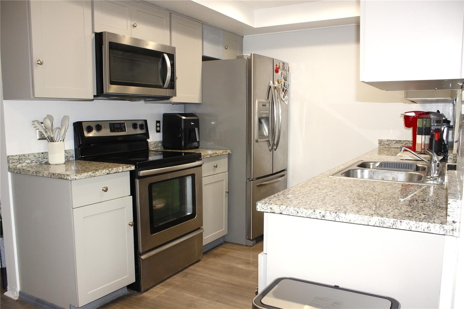 Townhouse at 3408 OAK TRAIL CT, TAMPA, photo 17 of 43