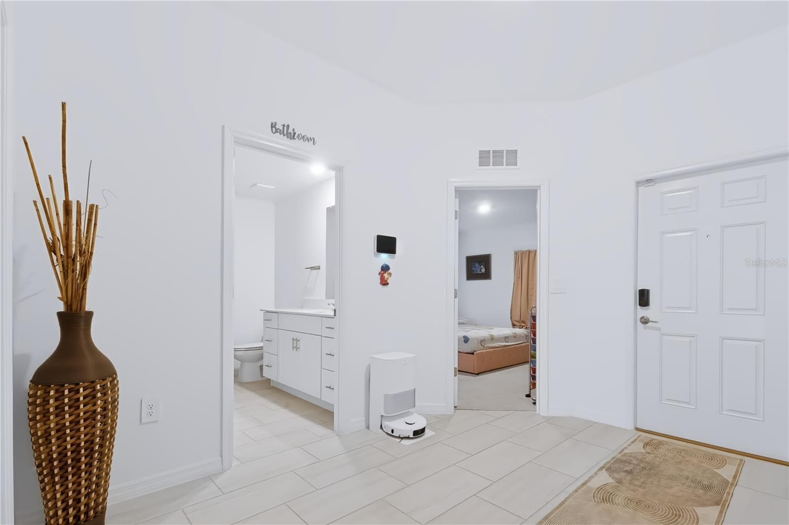 Single Family Residence at 13421 NEW JADE AVE, WIMAUMA, photo 6 of 54