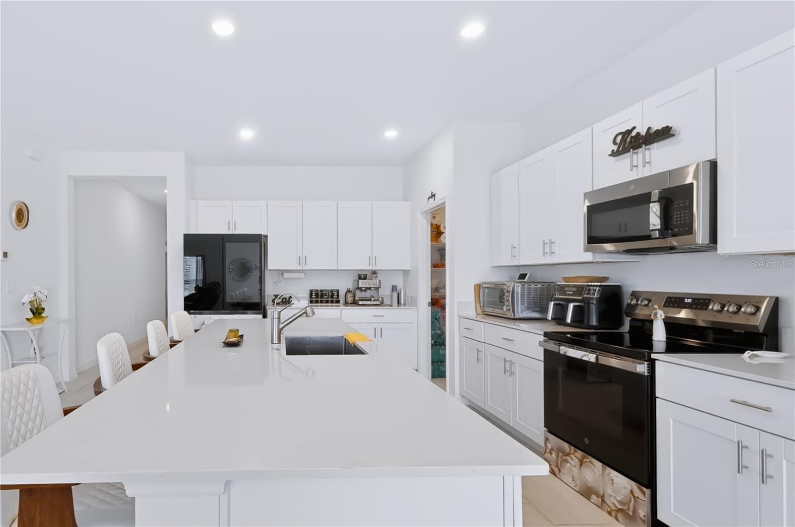 Single Family Residence at 13421 NEW JADE AVE, WIMAUMA, photo 31 of 54