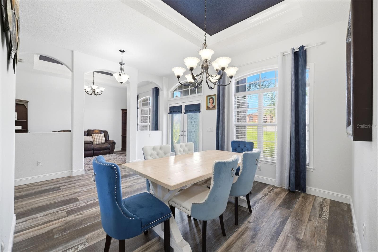 separate dining room - 12041 SAPPHIRE DR, SPRING HILL