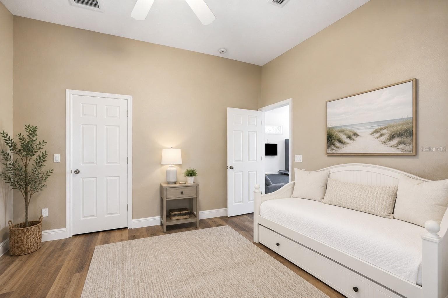 bedroom 4 - 12041 SAPPHIRE DR, SPRING HILL