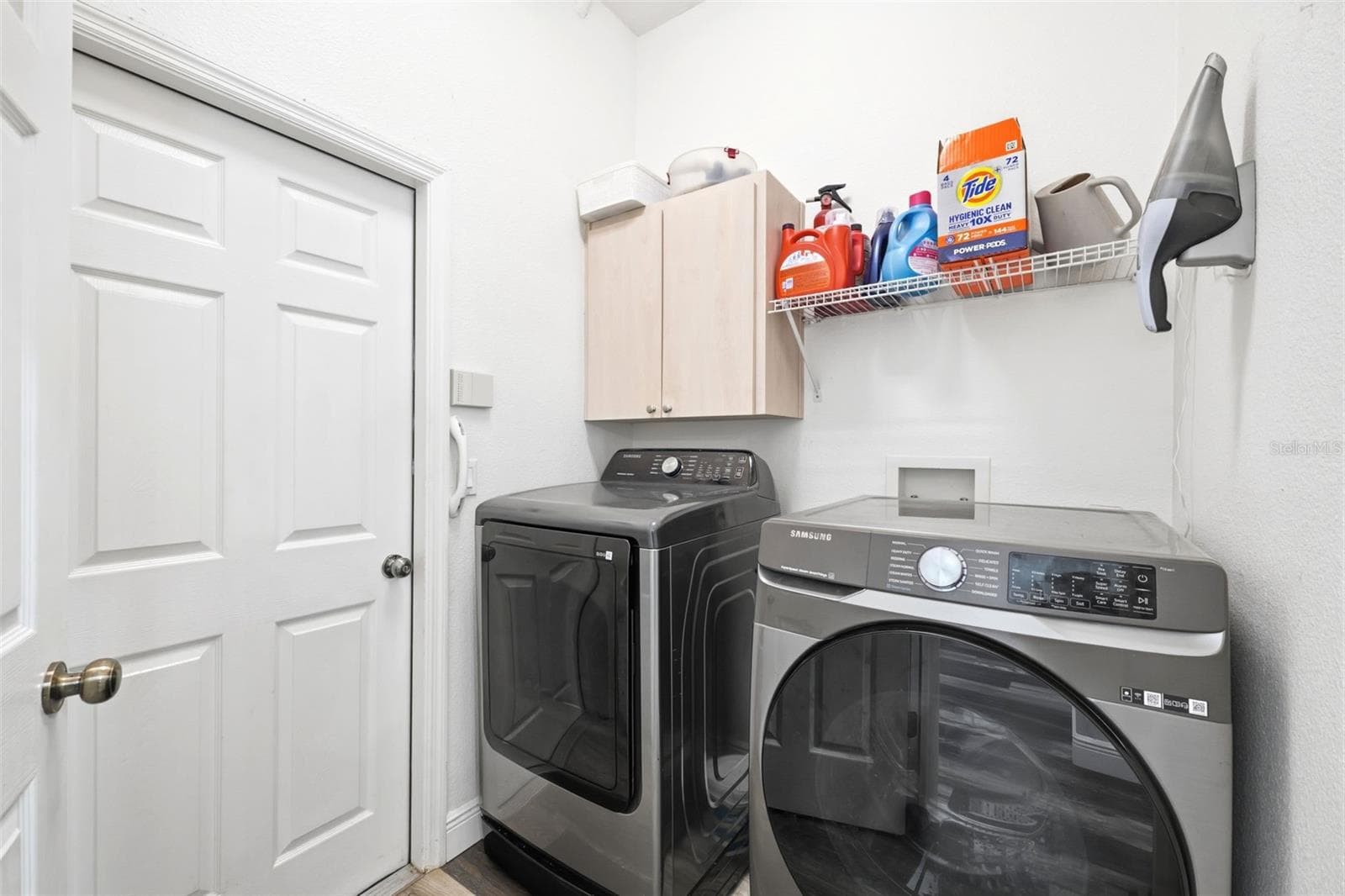 Laundry Room - 12041 SAPPHIRE DR, SPRING HILL