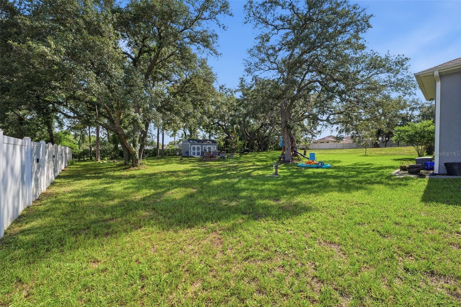 Single Family Residence at 12041 SAPPHIRE DR, SPRING HILL, photo 51 of 53