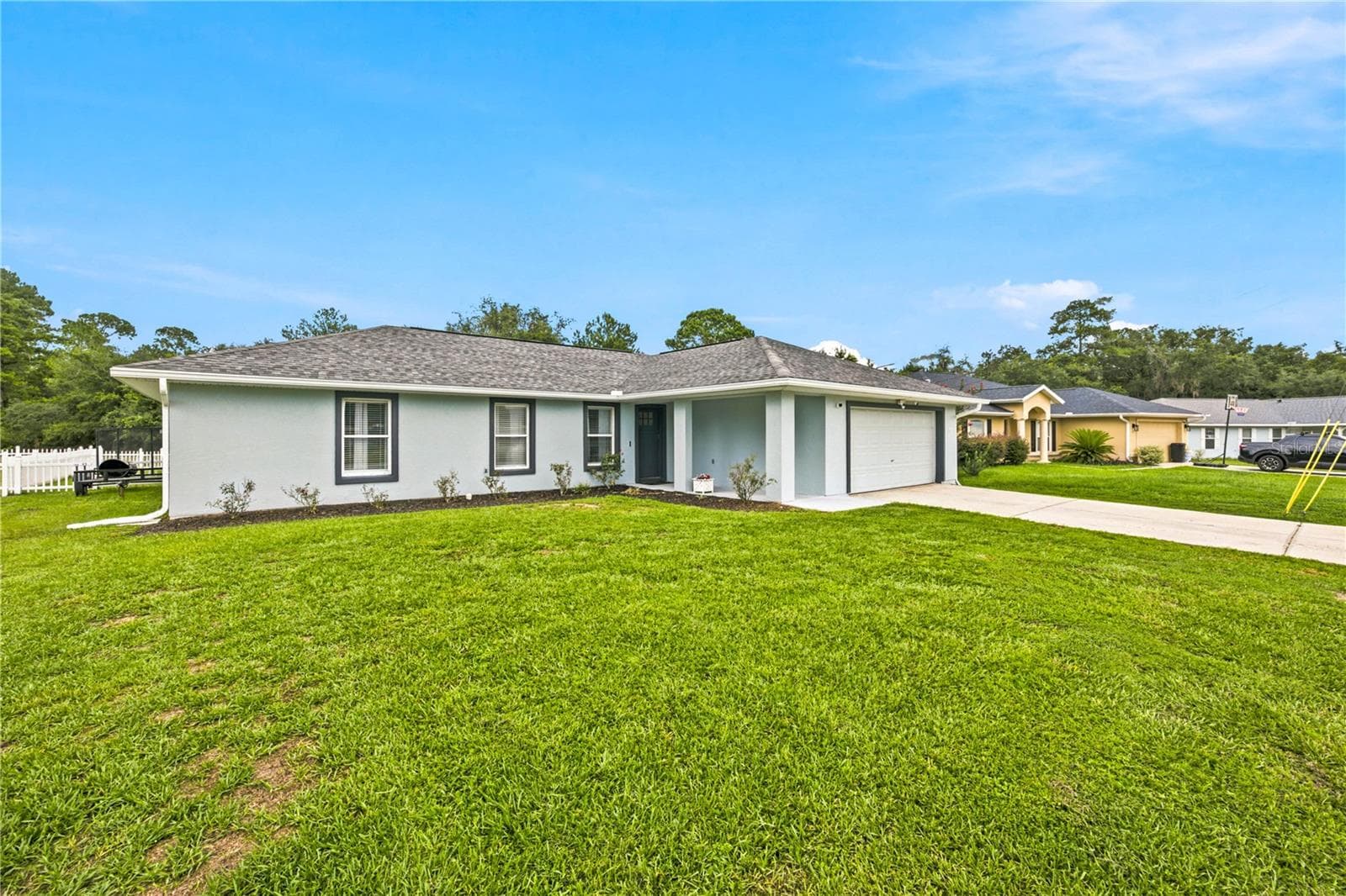 Single Family Residence at 47 REDWOOD TRACK CRSE, OCALA, photo 3 of 45
