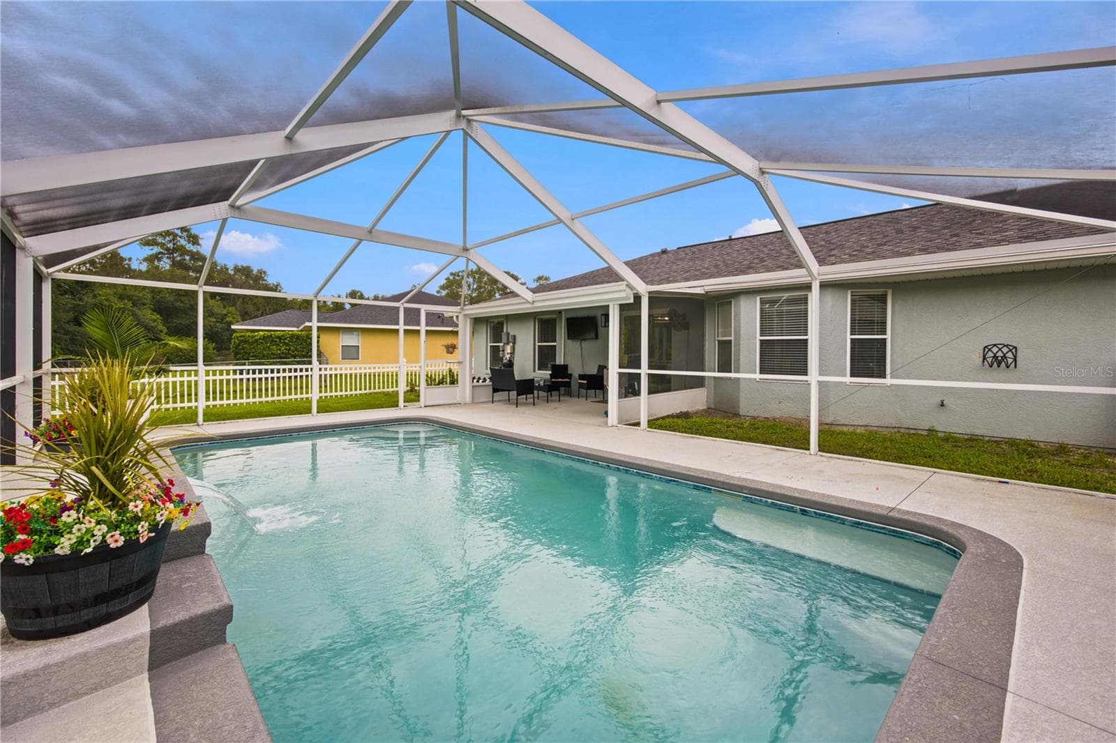 Single Family Residence at 47 REDWOOD TRACK CRSE, OCALA, photo 33 of 45