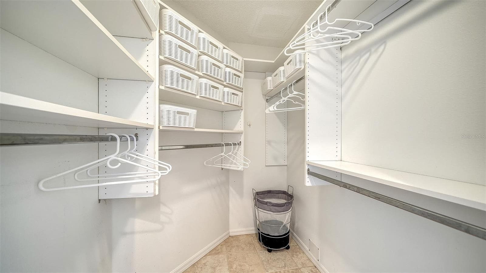 Condominium at 8901 VERANDA WAY #111, SARASOTA, photo 23 of 66