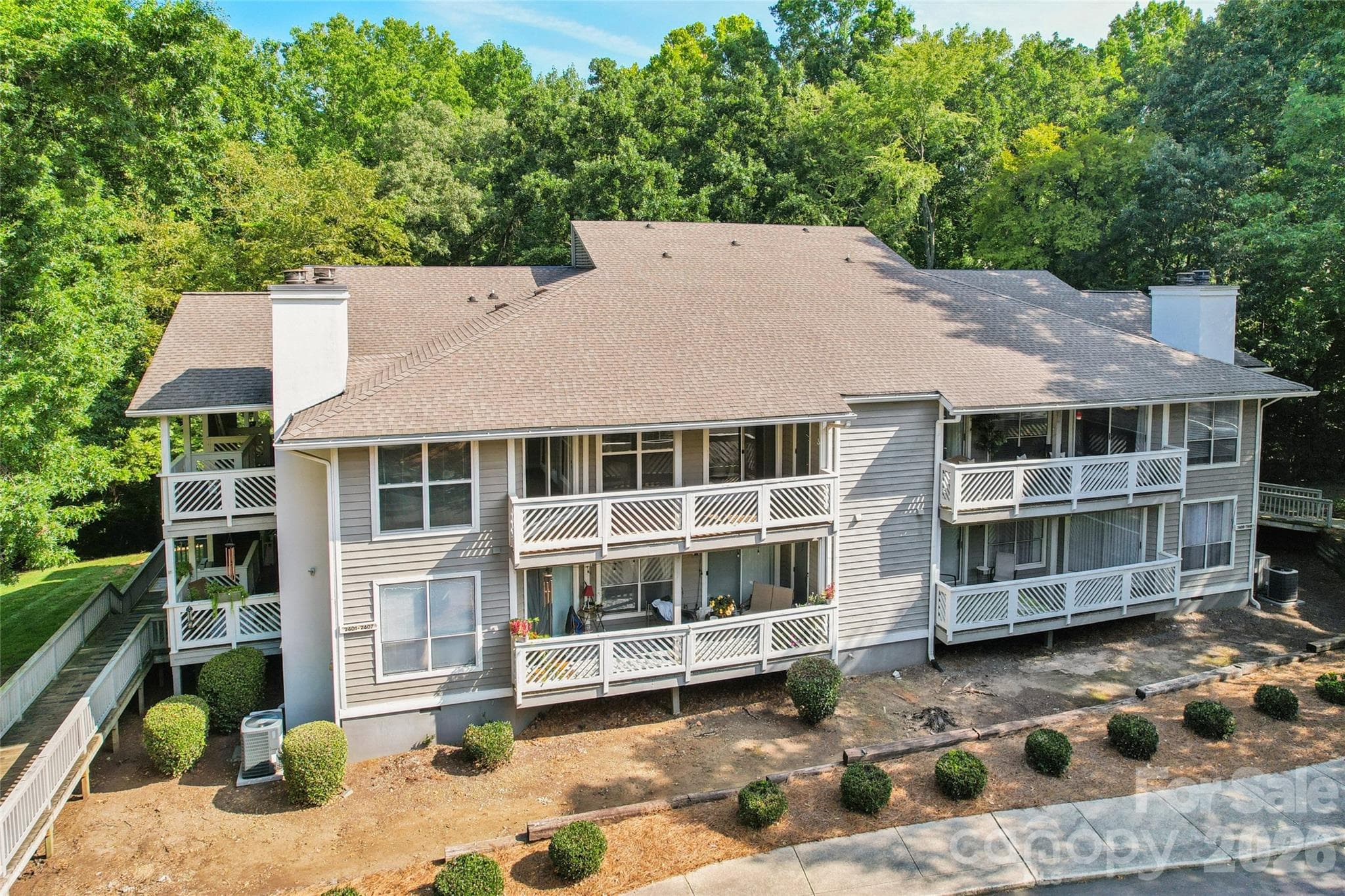 Condominium at 7407 Ashfield Court, Charlotte, photo 27 of 30