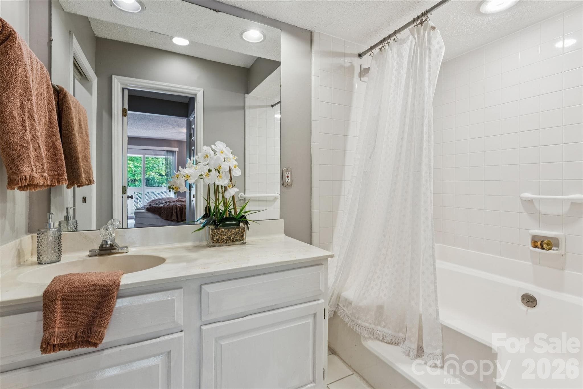 Condominium at 7407 Ashfield Court, Charlotte, photo 14 of 30