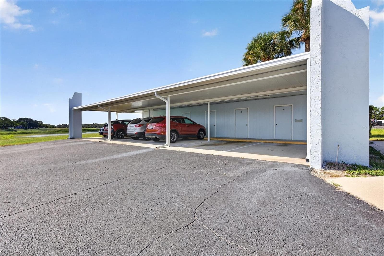 Condominium at 11130 CARRIAGE HILL DR #6, PORT RICHEY, photo 26 of 34