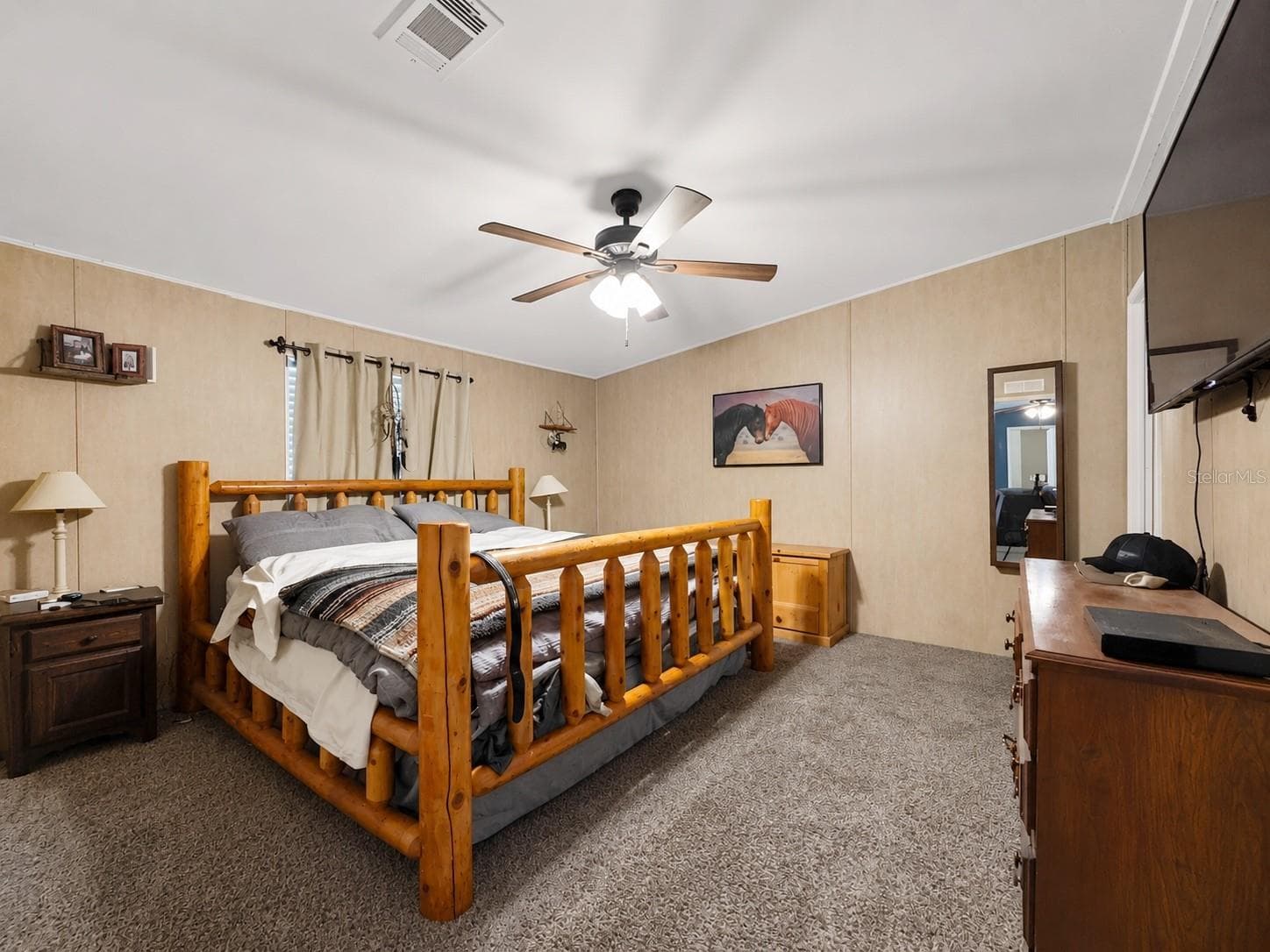 Manufactured Home at 37647 JENNY LN, EUSTIS, photo 18 of 69
