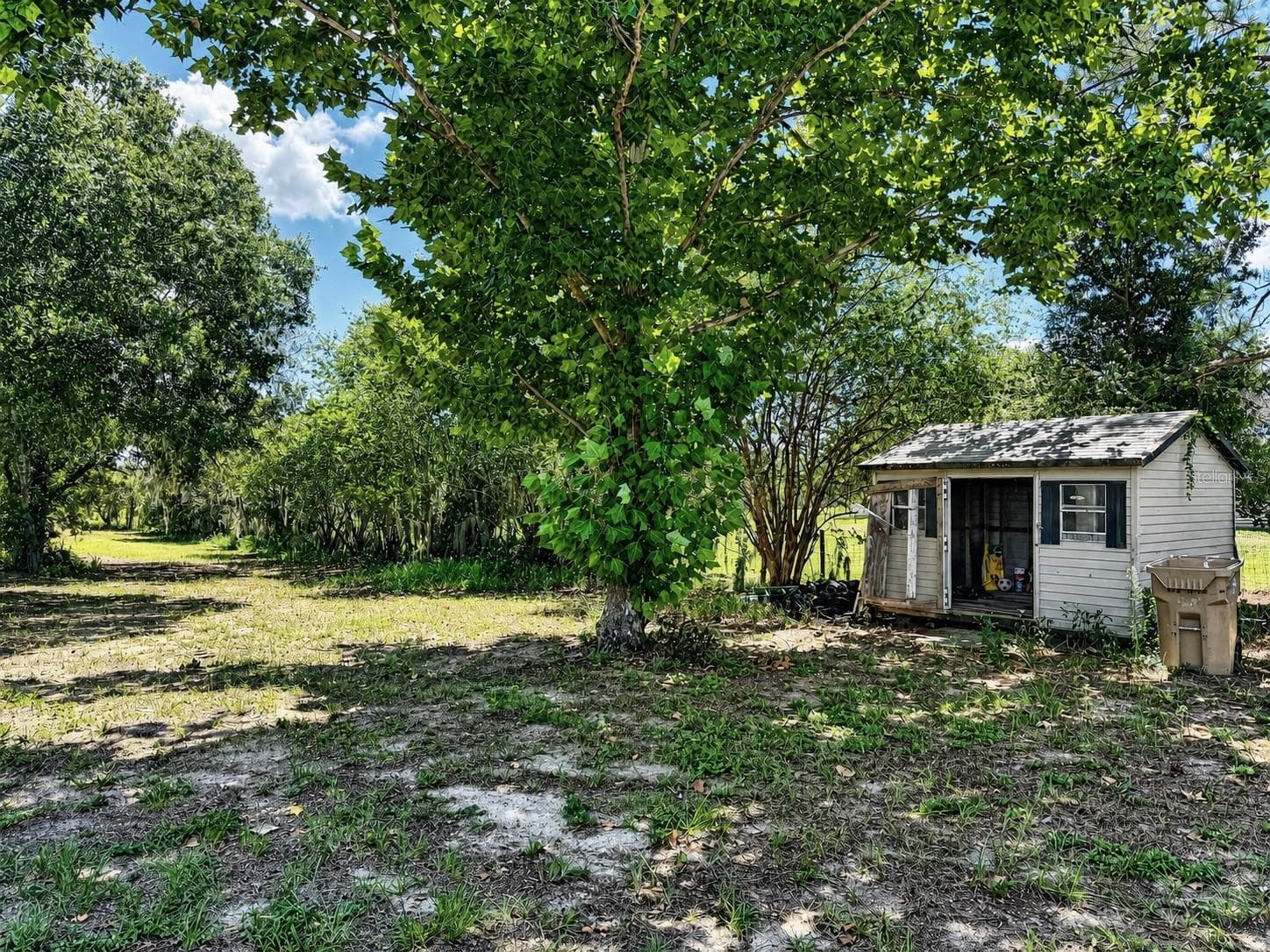 Manufactured Home at 37647 JENNY LN, EUSTIS, photo 59 of 69