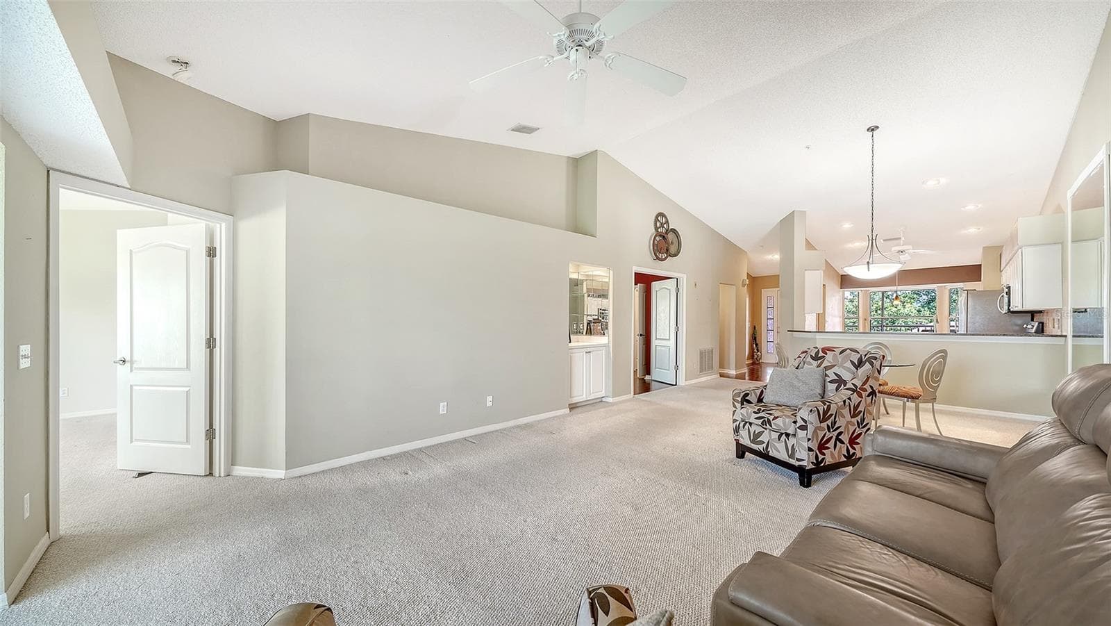 Condominium at 9641 CASTLE POINT DR #1226, SARASOTA, photo 14 of 65