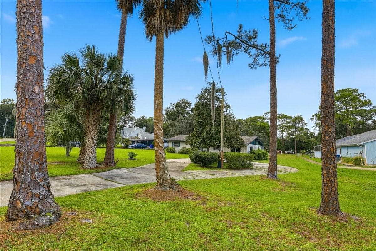 Single Family Residence at 2228 RIVER RIDGE RD, DELAND, photo 6 of 86