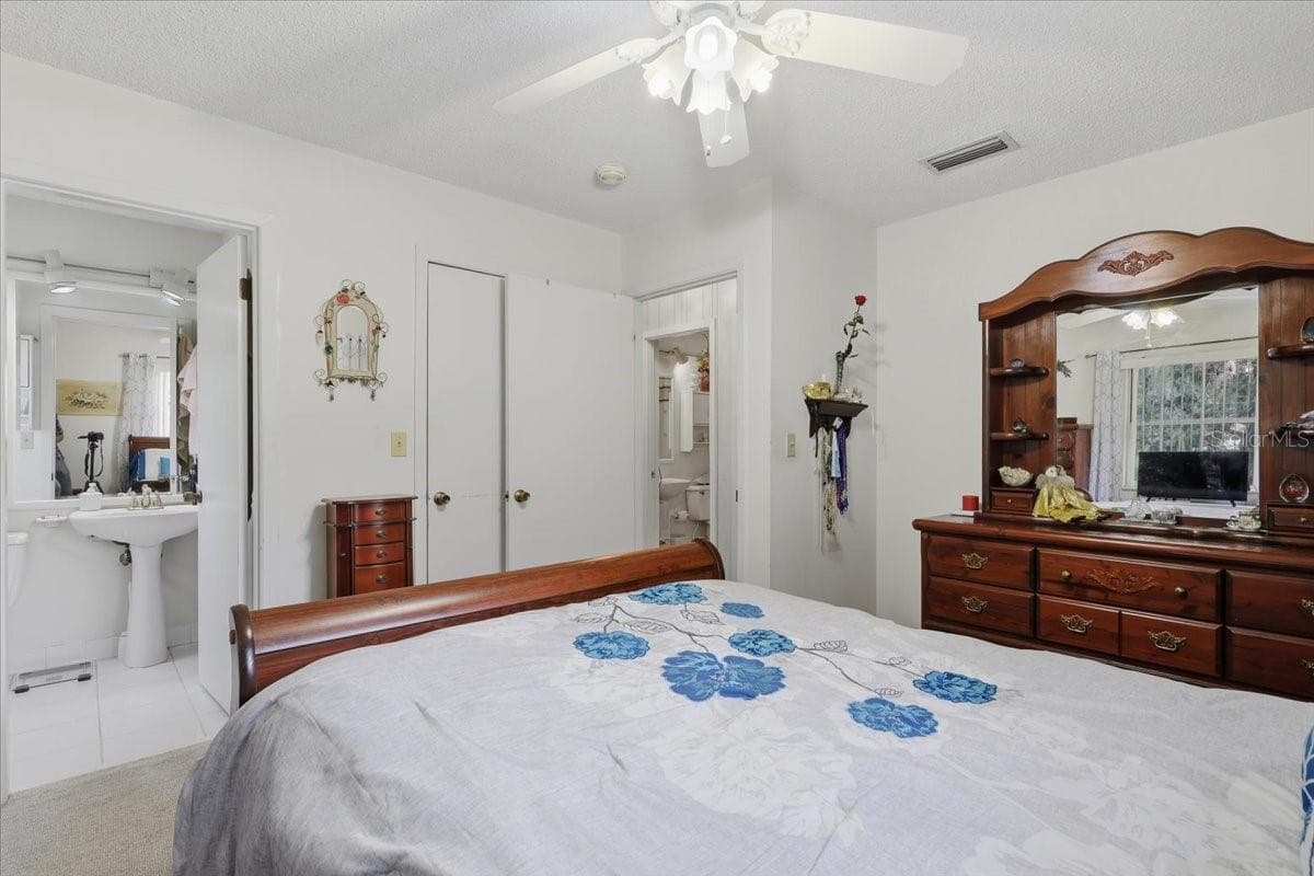 Single Family Residence at 2228 RIVER RIDGE RD, DELAND, photo 37 of 86