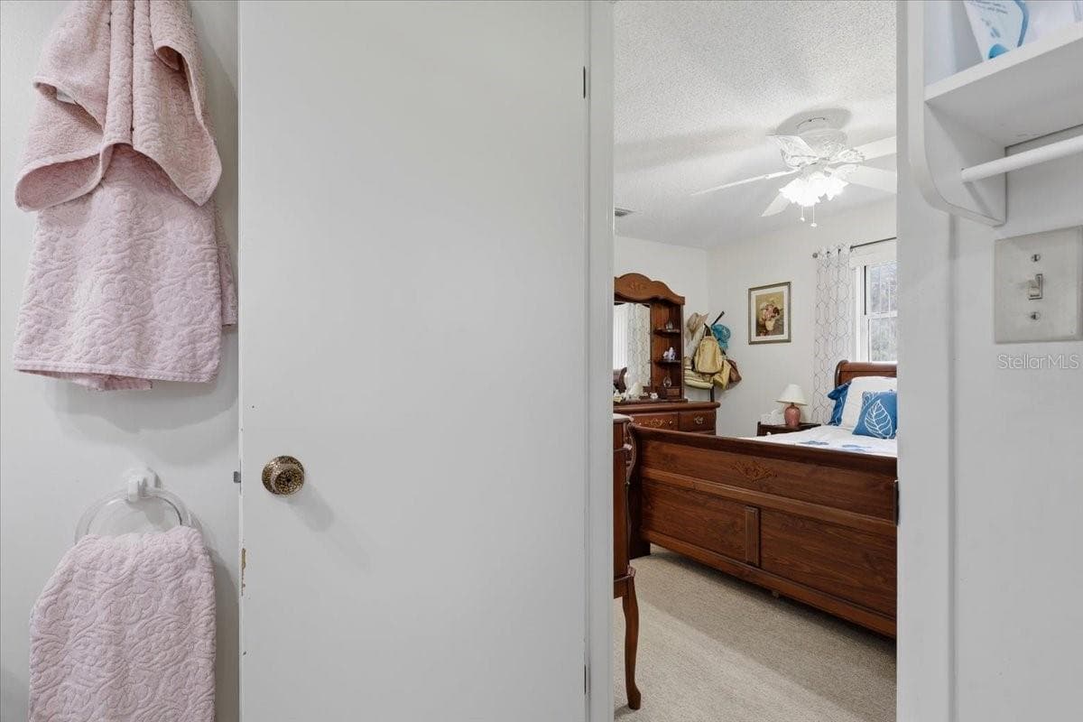 Single Family Residence at 2228 RIVER RIDGE RD, DELAND, photo 41 of 86