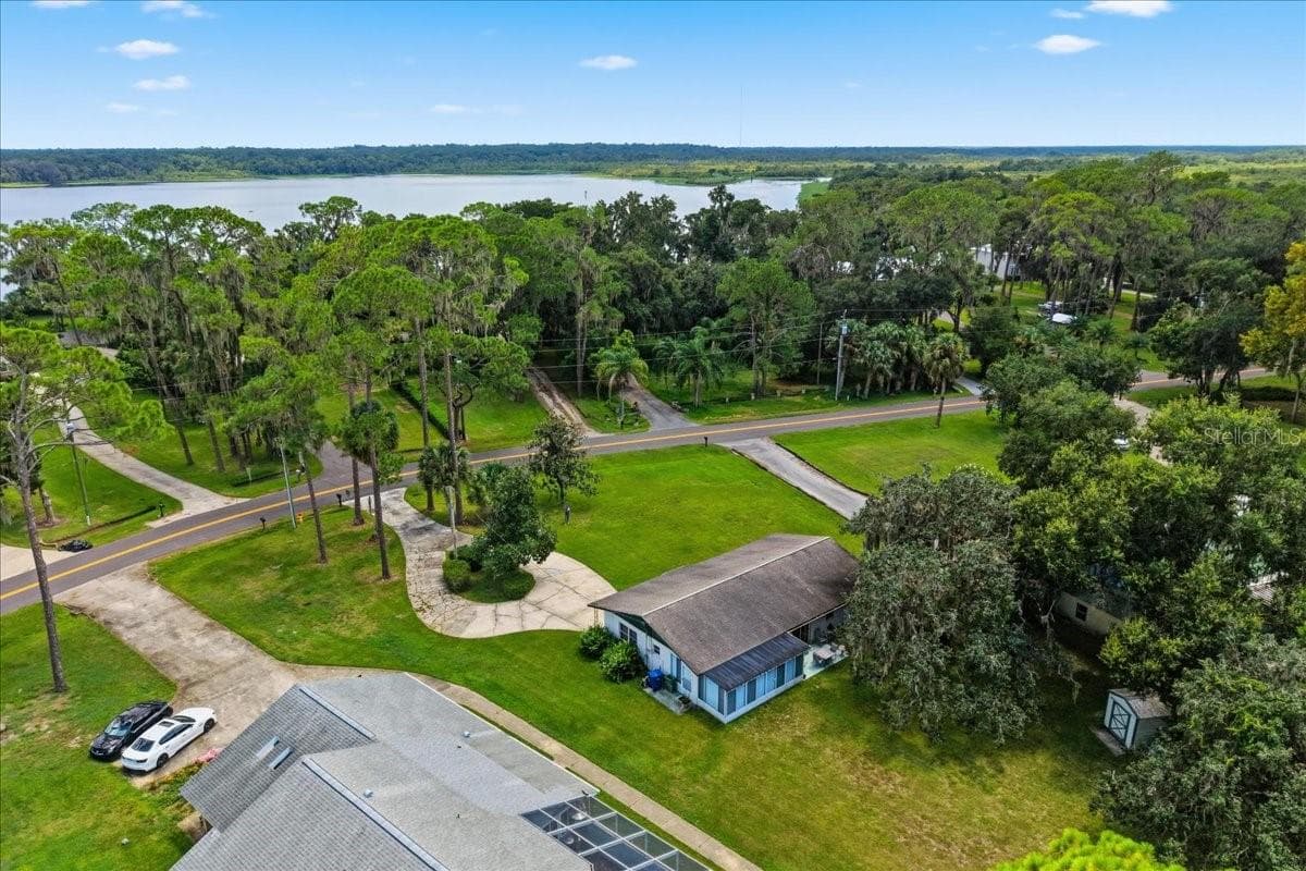 Single Family Residence at 2228 RIVER RIDGE RD, DELAND, photo 70 of 86