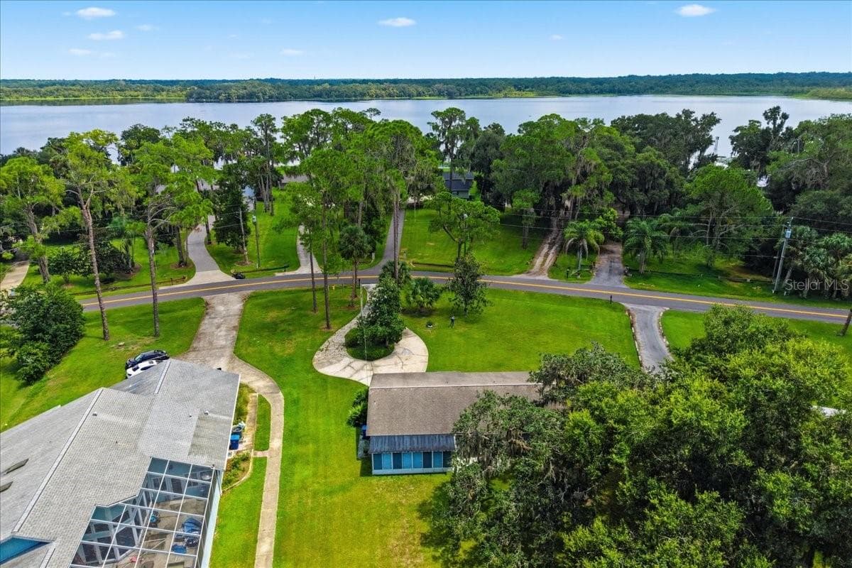 Single Family Residence at 2228 RIVER RIDGE RD, DELAND, photo 72 of 86
