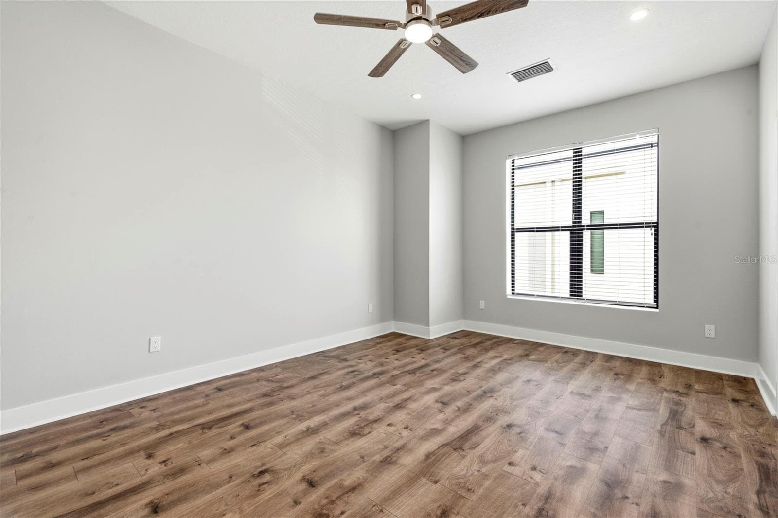 Townhouse at 4810 W MCELROY AVE #7, TAMPA, photo 7 of 27