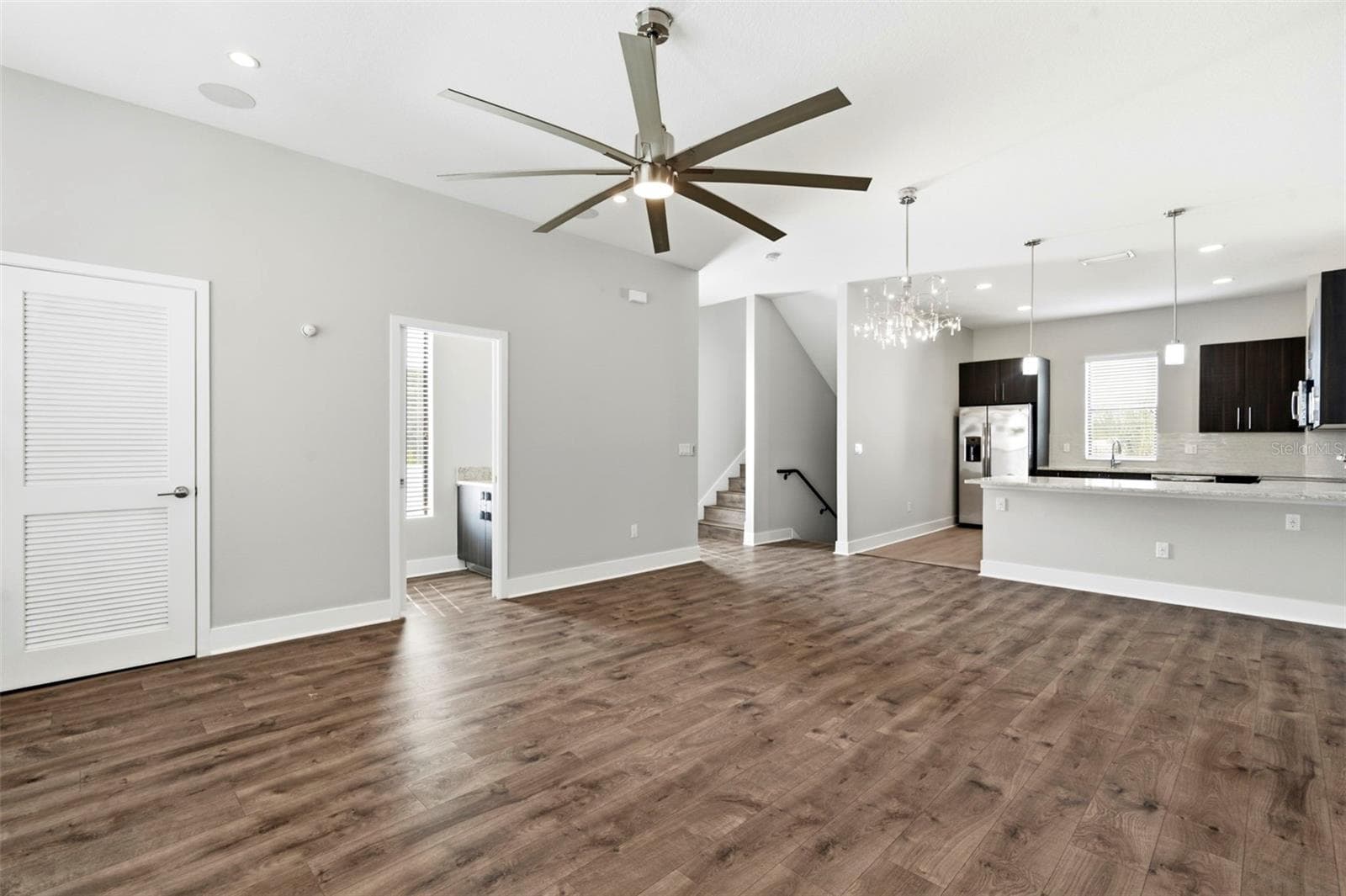 Townhouse at 4810 W MCELROY AVE #7, TAMPA, photo 11 of 27