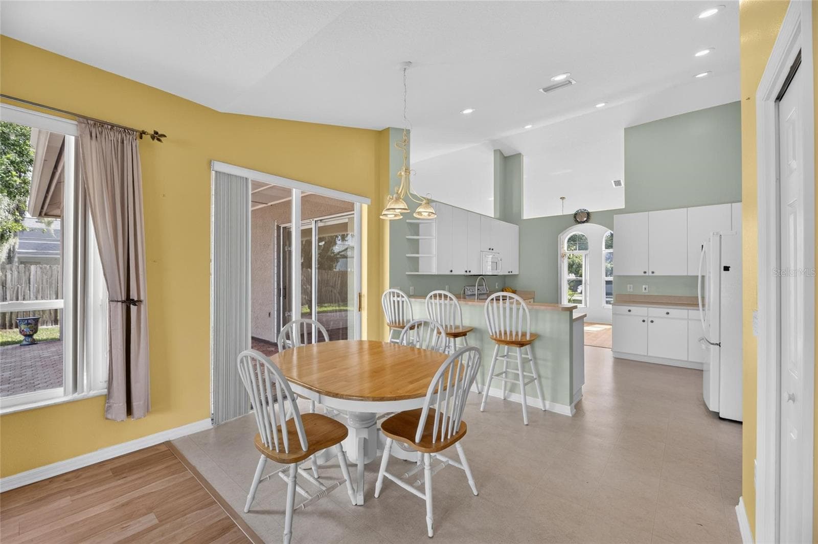 Single Family Residence at 10303 TARRAGON DR, RIVERVIEW, photo 17 of 40