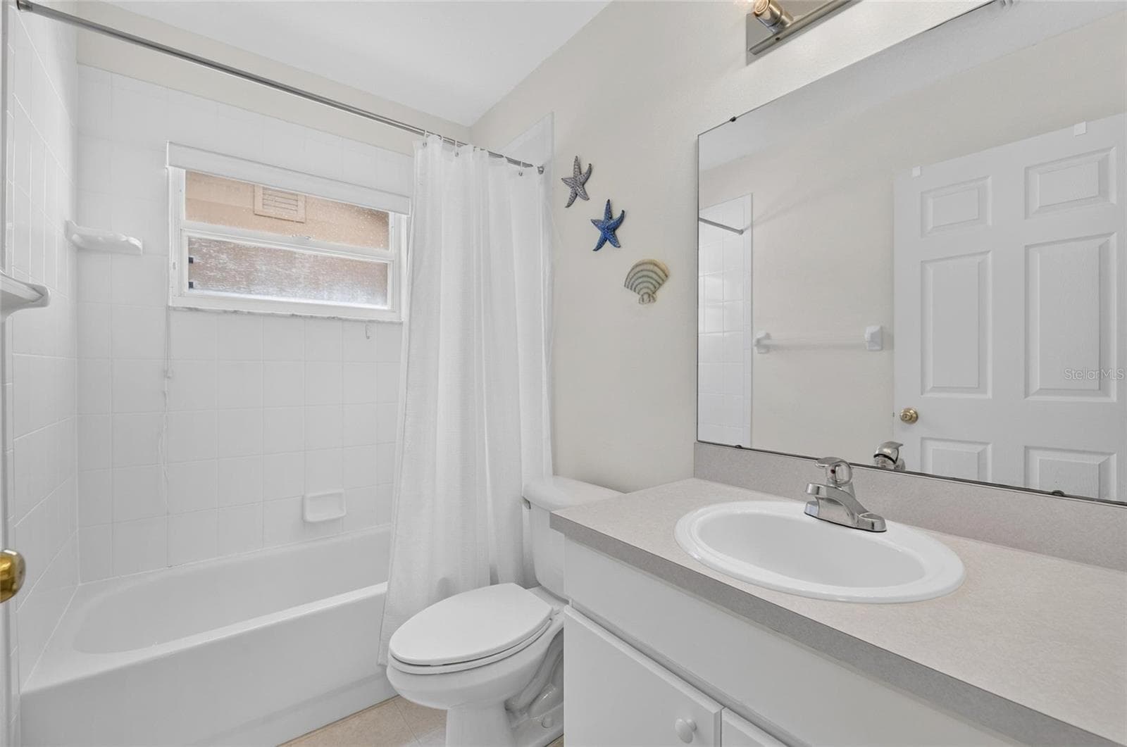 Single Family Residence at 10303 TARRAGON DR, RIVERVIEW, photo 31 of 40