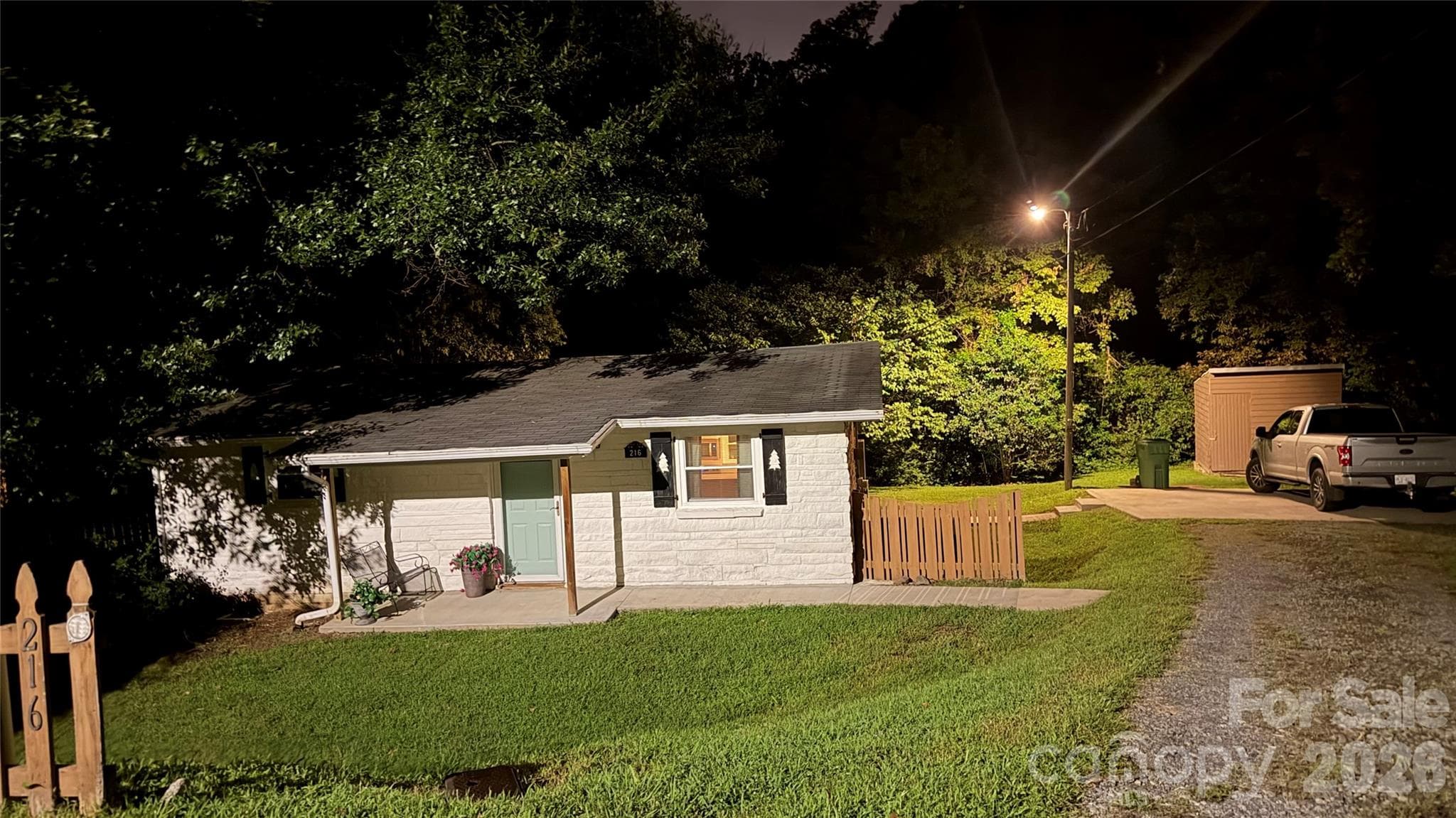 brightly lit even at nite - 216 Auten Circle, Mount Holly