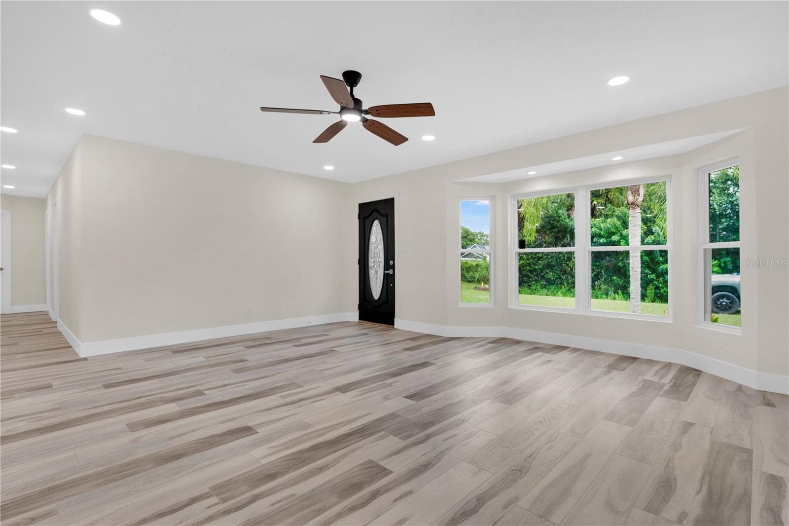 Single Family Residence at 2304 TRAVELERS PALM DR, EDGEWATER, photo 5 of 31