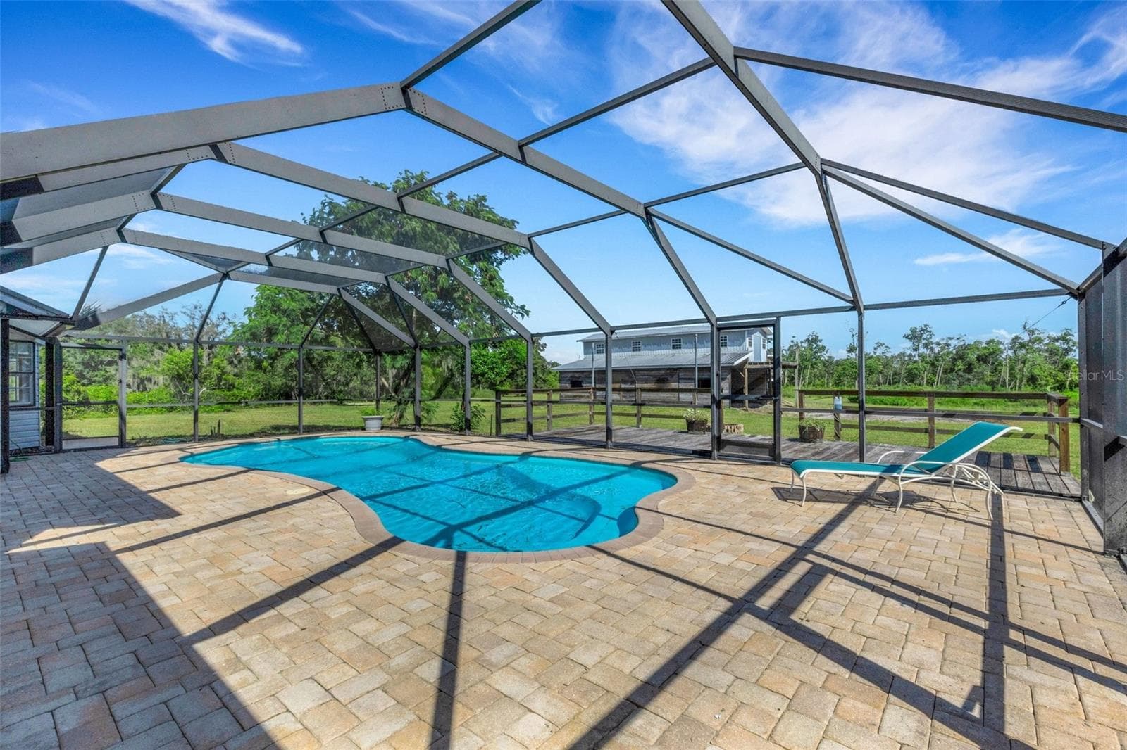 Caged Inground Pool - 28706 102ND DR E, MYAKKA CITY