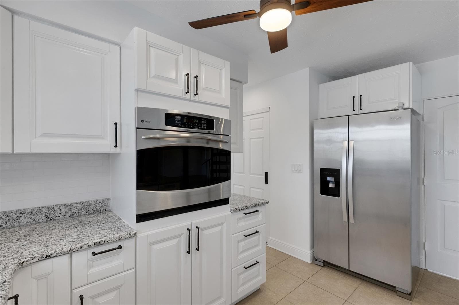 Kitchen - 28706 102ND DR E, MYAKKA CITY